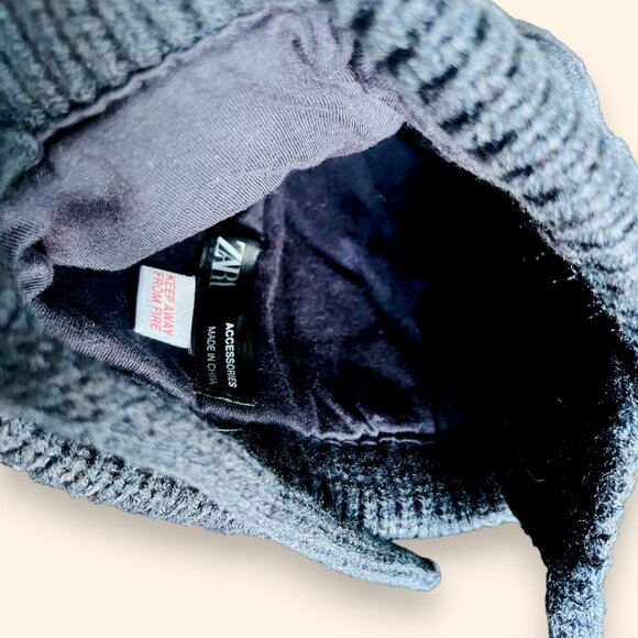 Zara Baby Knit Winter Hat | Pom Pom Beanie | Lined + Ear Straps | 36 cm - Picture 2 of 3